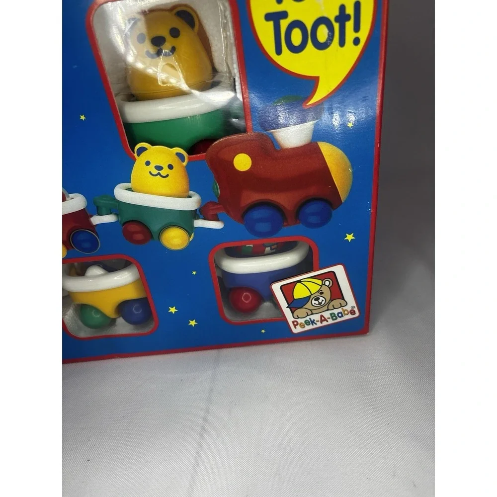 New! TOMY Loco Motion Push & Activity 5 Piece Train Baby Toy 1996 Peek-a-babe‎